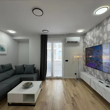 דירה Family Luxury 3br Flat - Del Cura - Sea View טורבייחה