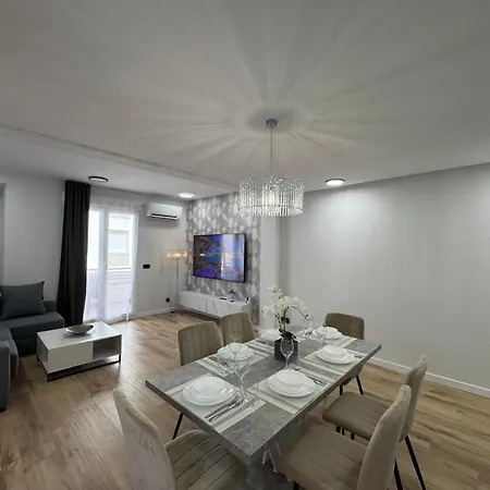 Family Luxury 3br Flat - Del Cura - Sea View