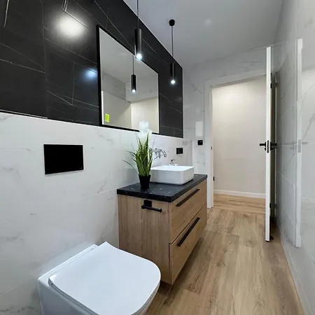 דירה Family Luxury 3br Flat - Del Cura - Sea View טורבייחה