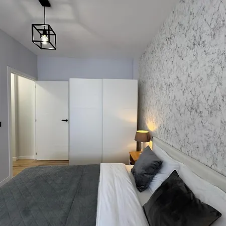 Family Luxury 3br Flat - Del Cura - Sea View דירה *